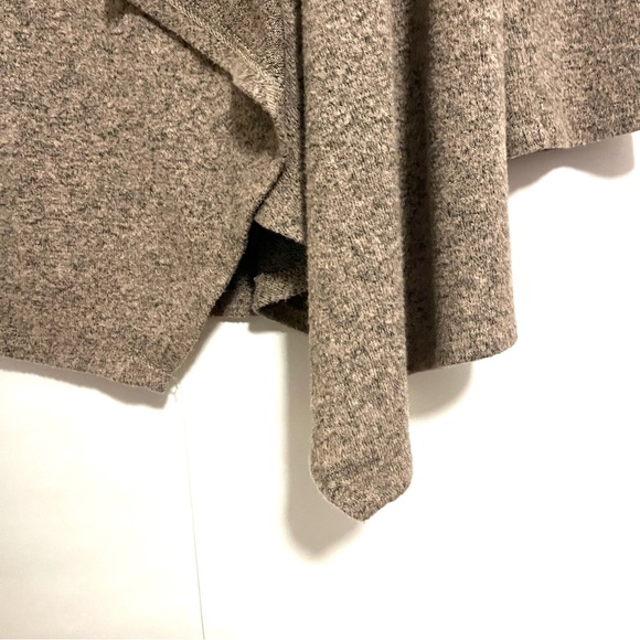 APT 9 Women’s Cardigan in Taupe - Picture 4 of 8